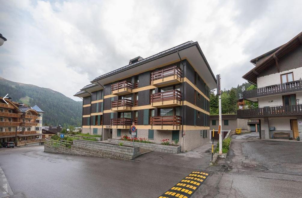 Apartamento Deliziosa Mansarda Ai Piedi Della Pista 3Tre Madonna Exterior foto